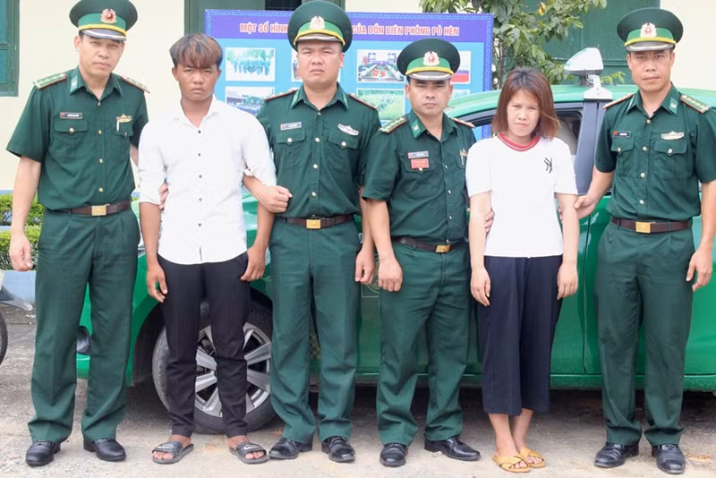 Bắt giữ hai đối tượng Duyên và Nam