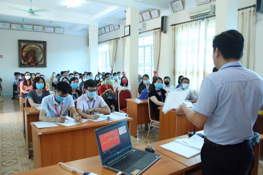 Tập huấn làm thi ở Điện Biên
