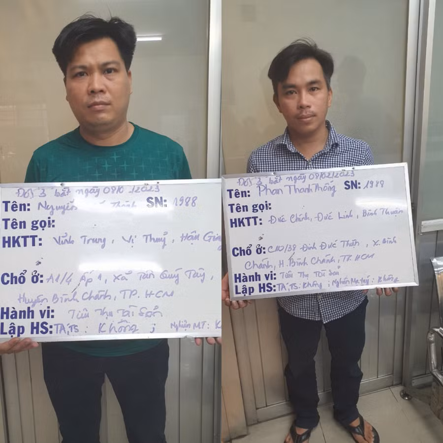 Thành và Thống tại cơ quan công an.