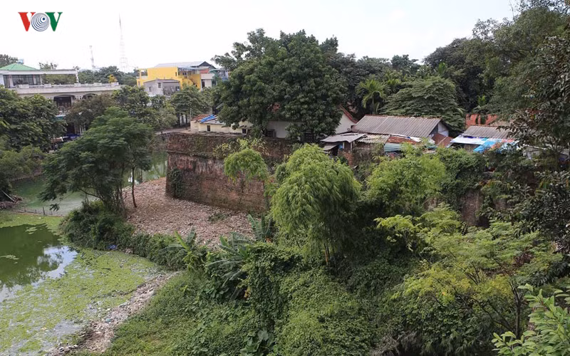 kiem dem di dan tren khu vuc thuong thanh - dai noi hue hinh 3