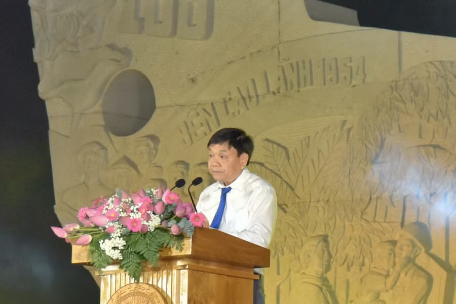 Ông Phan Văn Thắng, Chủ tịch Hội đồng nhân dân tỉnh Đồng Tháp phát biểu tại buổi lễ