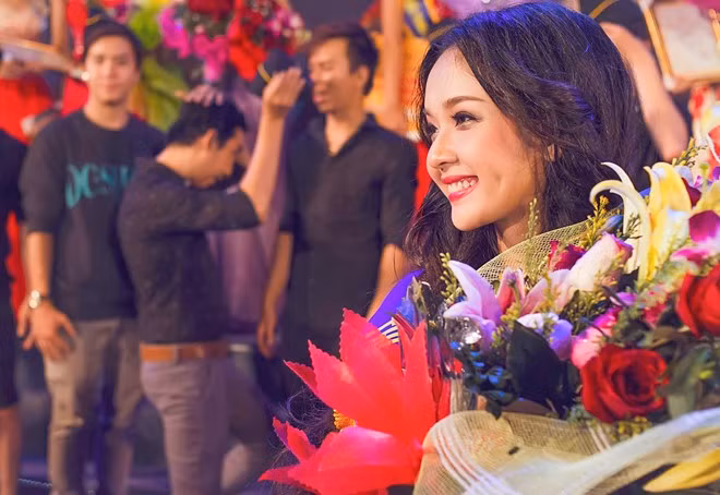 Nụ cười duyên dáng của Ngọc Ánh. (Ảnh: NVCC). Nhan sắc nữ sinh đẹp nhất xứ Tuyên