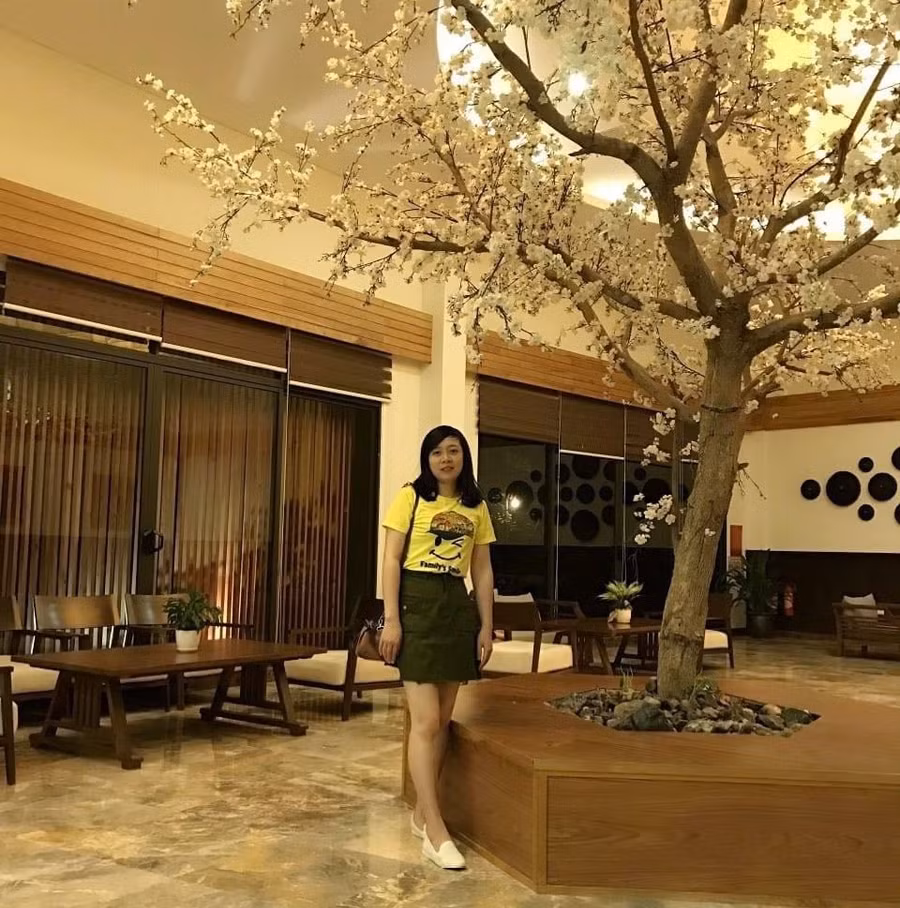 Chị Phạm Hòa là nhân viên văn phòng ở Hà Nội. Ảnh NVCC.