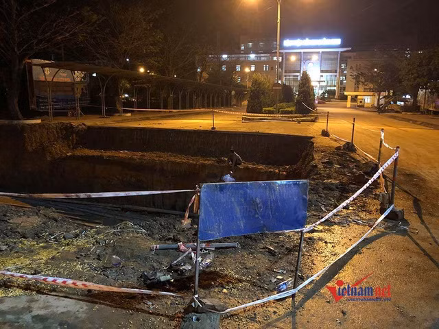 Bà kể phút bế cháu chạy thoát khỏi xe container lao vào kinh hoàng ảnh 4
