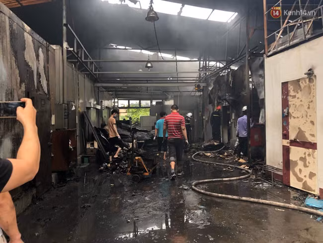 Lời kể của nam thanh niên duy nhất chạy thoát trong vụ cháy làm 8 người chết - Ảnh 1.