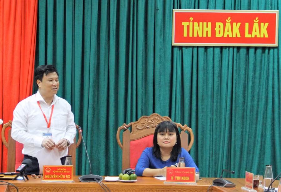 Thứ trưởng Nguyễn Hữu Độ yêu cầu lực lượng tham gia trong công tác tổ chức kỳ thi đặt mục tiêu cao nhất là tính công bằng
