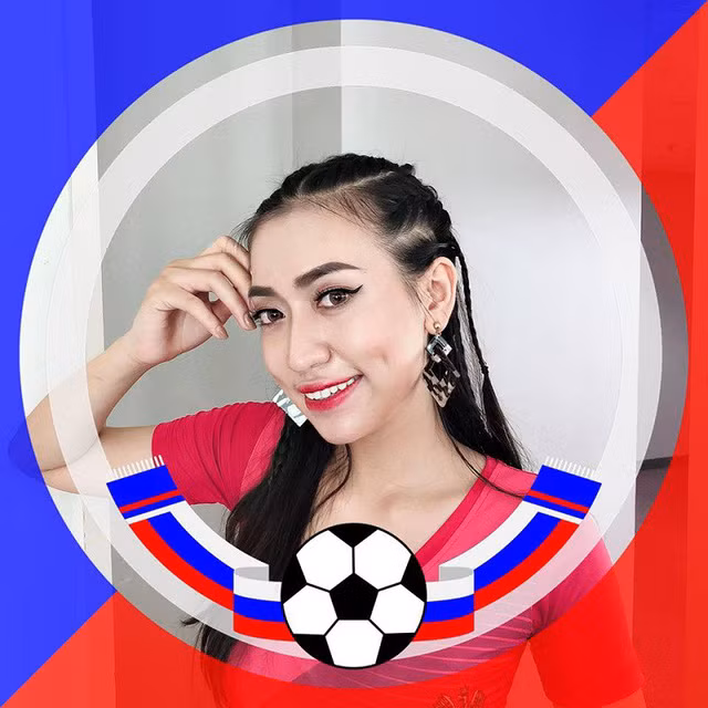 Nữ cổ động viên đội Nga tại “Nóng cùng World Cup” giàu thành tích thi hoa khôi ảnh 1