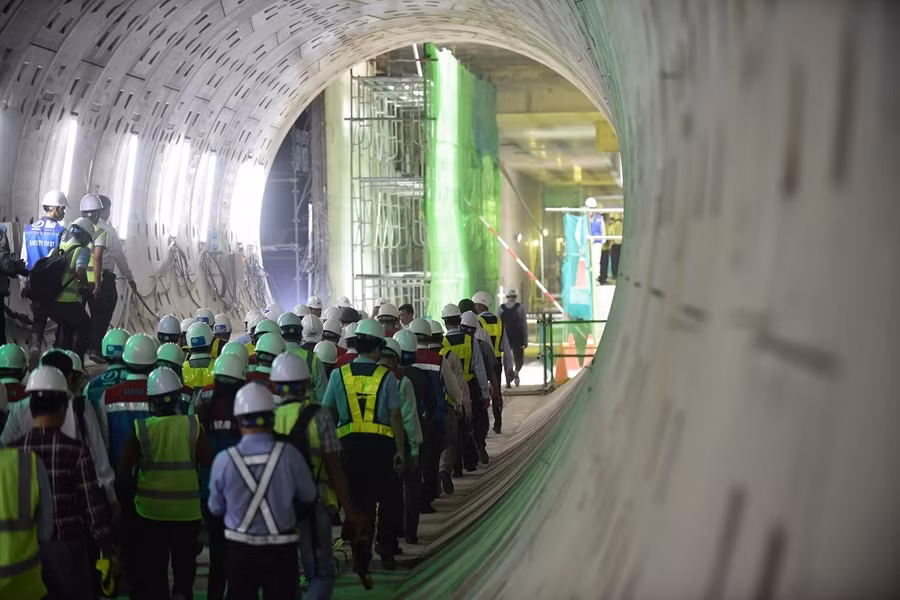 Thủ tướng thị sát tuyến metro đầu tiên của TP.HCM ảnh 6 Thủ tướng thị sát tuyến metro đầu tiên của TP.HCM