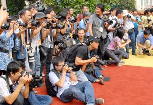 Nghề báo: Khó nhọc và hiểm nguy