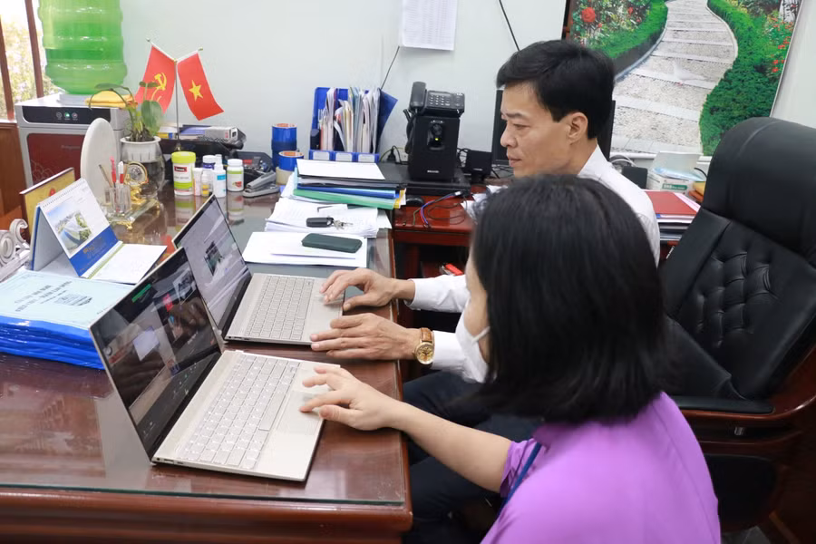 Giao lưu trực tuyến "Thầy cô vùng khó sáng tạo dạy học trực tuyến" ảnh 48