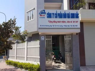 Trụ sở Công ty đấu giá hợp danh Kinh Bắc. Ảnh: IT