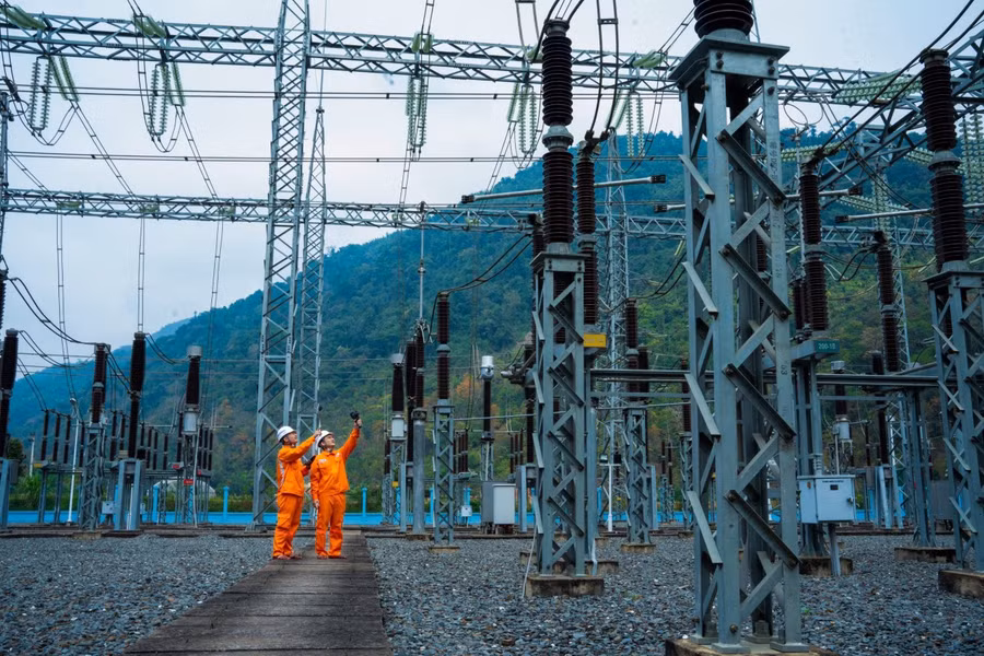 Công ty Thủy điện Bản Vẽ vinh dự được Nhà nước trao tặng Huân chương Lao động hạng 3.
