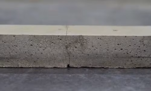 Vật liệu tự vá lành làm từ polymer có tác dụng giống như thép gia cố.