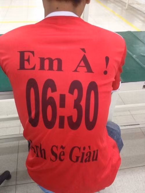 Sau 6:30 không biết ai giàu hơn ai.