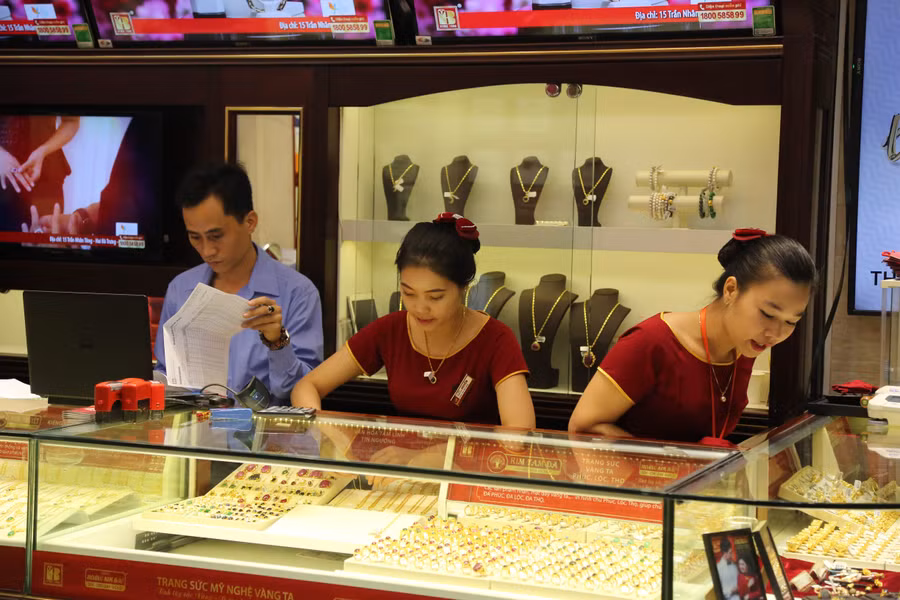 Giá vàng tăng cao: Chưa thấy điểm dừng