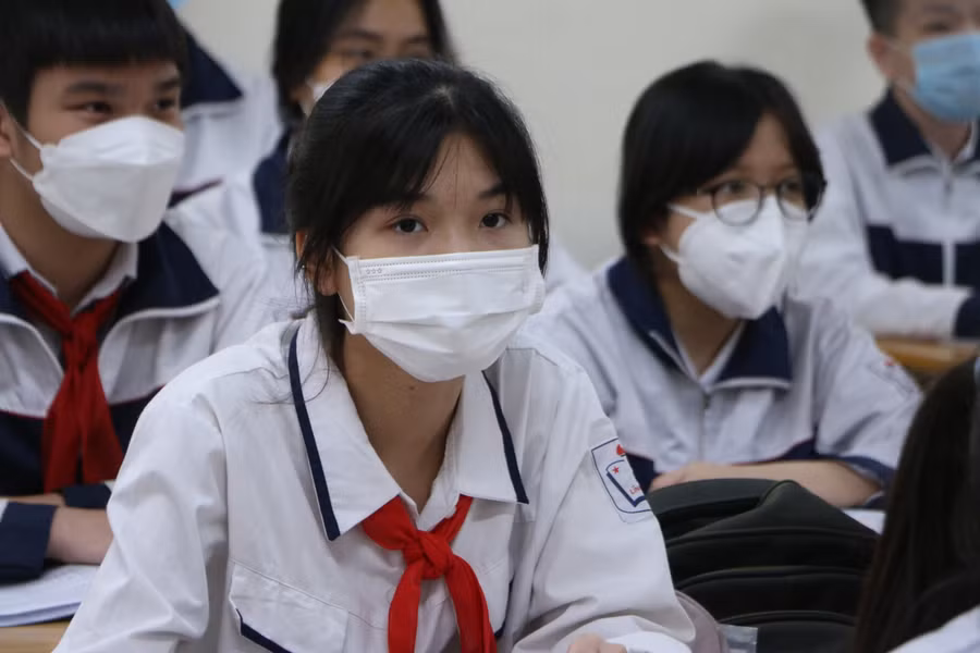 Học sinh khối 9 tại nhiều địa phương đang tập trung hoàn thành chương trình để chuẩn bị ôn thi vào lớp 10 năm 2022.