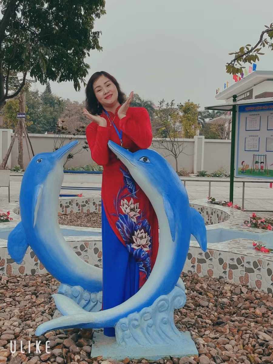 Cô Lan đã cùng với tập thể sư phạm đưa Trường Mầm non Phú Thị đạt các điều kiện chuẩn quốc gia mức độ 1.