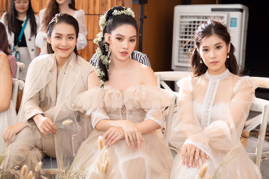 Sau ồn ào sau on ao