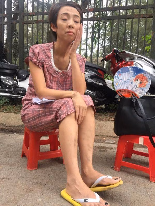 Hoa hậu hài Thu Trang lộ gương mặt căng phồng, cứng đơ, thiếu tự nhiên? ảnh 9 hoa hau hai thu trang lo guong mat cang phong, cung do, thieu tu nhien? - 10