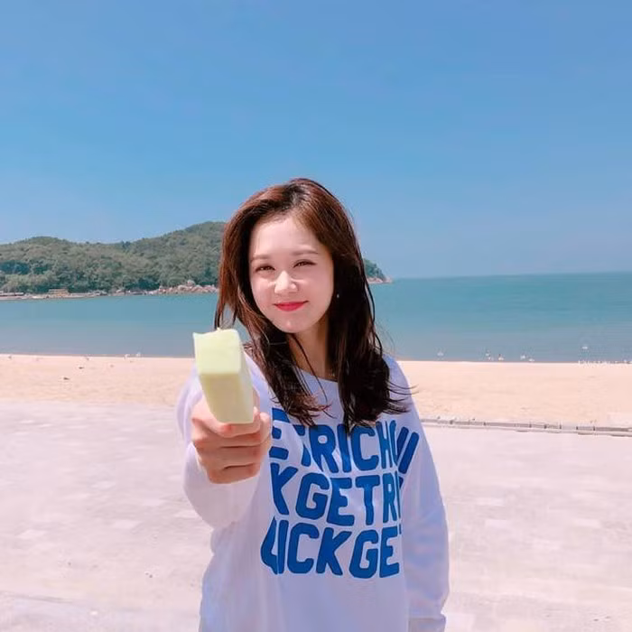Ngỡ ngàng nhan sắc như thiếu nữ ở tuổi U40 của Jang Nara ảnh 9 Ngỡ ngàng nhan sắc như thiếu nữ ở tuổi U40 của Jang Nara ảnh 9