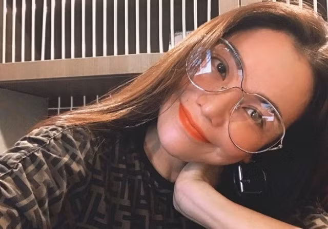 Trà Ngọc Hằng.