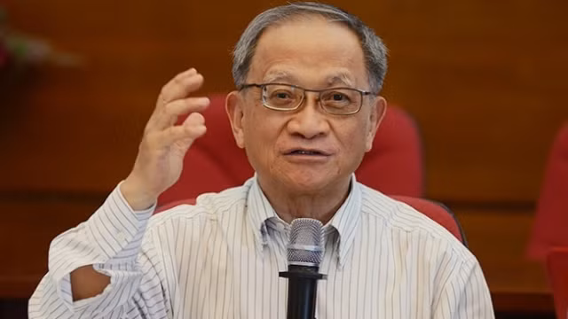 Chuyên gia kinh tế Lê Đăng Doanh: “Tôi cũng đang rất muốn biết. Kết quả các kiến nghị sau giám sát ra sao? Với giám sát triển khai như thế thì đã giảm được lãng phí chưa? Giảm lạm dụng quyền lực chưa?” (ảnh: Ban Kinh tế Trung ương) Chuyên gia kinh tế Lê Đăng Doanh: “Tôi cũng đang rất muốn biết. Kết quả các kiến nghị sau giám sát ra sao? Với giám sát triển khai như thế thì đã giảm được lãng phí chưa? Giảm lạm dụng quyền lực chưa?” (ảnh: Ban Kinh tế Trung ương)