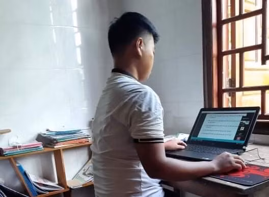 Cho vay vốn ưu dãi - tiếp sức năm học 2021-2022 cho học sinh sinh viên. (Ảnh minh hoạ)