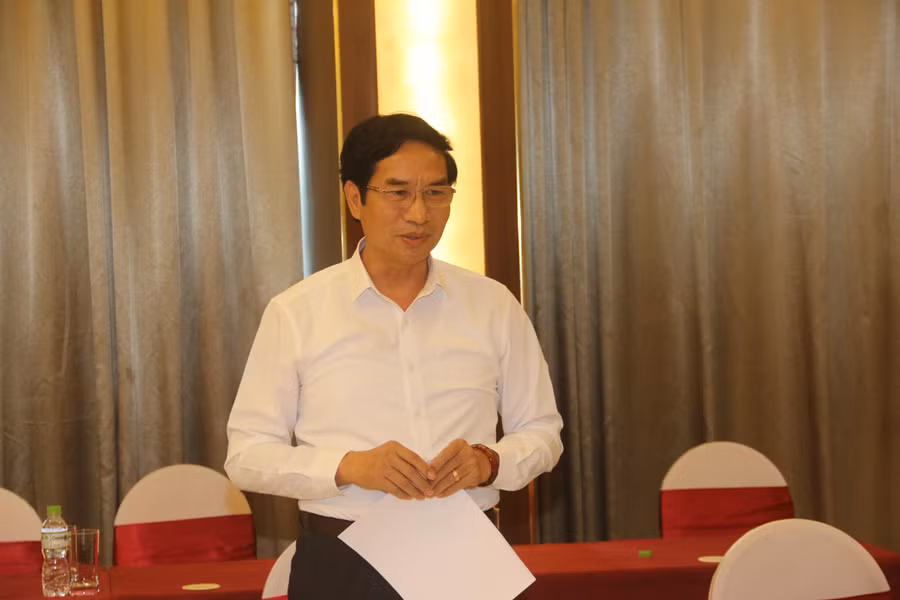 PGS. TS Nguyễn Huy Hoàng - Giám đốc Sở SG&ĐT Sơn La PGS. TS Nguyễn Huy Hoàng - Giám đốc Sở SG&ĐT Sơn La