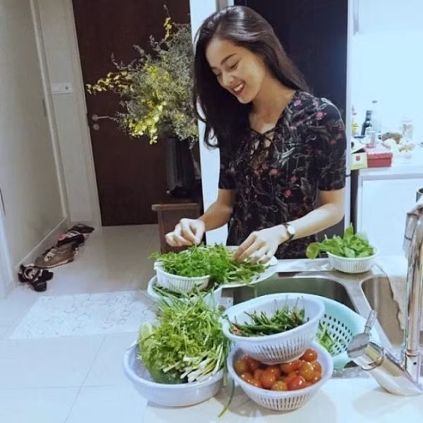 Những hot girl mạng nổi tiếng sau 1 đêm giờ còn sống sót hay đã chìm?