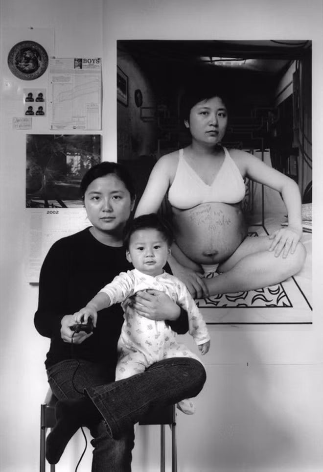 Người mẹ 17 năm làm một việc khó tin ghi lại hành trình nuôi con vất vả ảnh 3 Nguoi me 17 nam chup