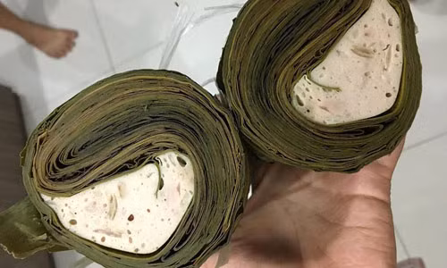 Mua giò hay mua lá vậy?