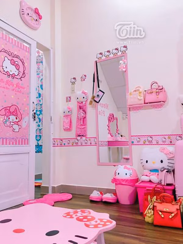 Nhà có 2 "nàng tiên", chị thích Doraemon, em yêu Hello Kitty ảnh 9 Nhà có 2 "nàng tiên", chị thích Doraemon, em yêu Hello Kitty ảnh 9