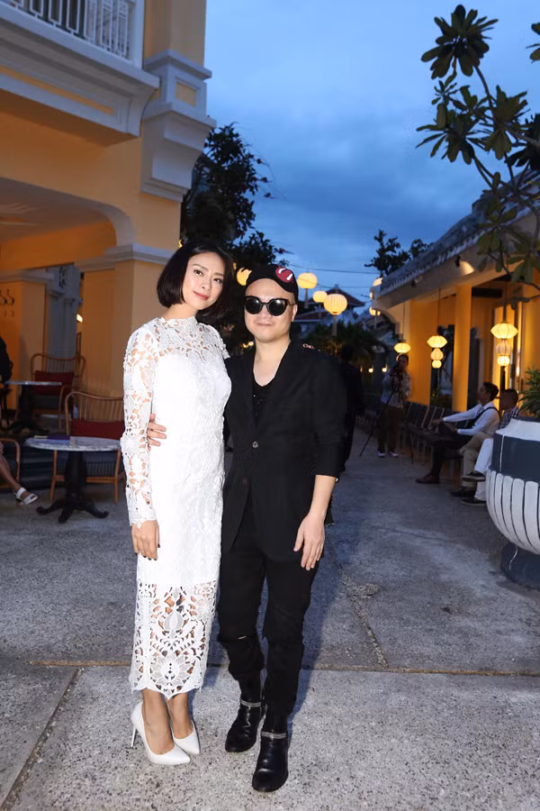 nha-thiet-ke-viet-chuong-mot-to-chuc-show-dien-ngoai-troi-9