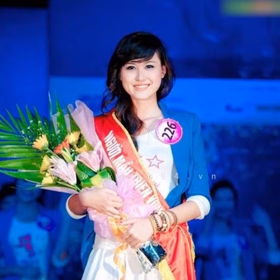 phau thuat qua khac, me hot girl ha lade phai thot len: "cha phai con minh" hinh anh 5