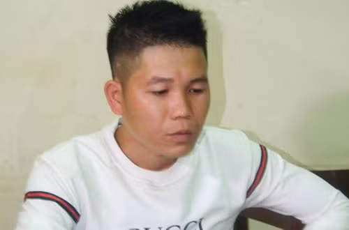 ke sat hai nu xe om lo dien tu camera an ninh hinh anh 1