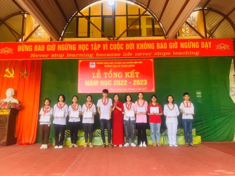 Hàng năm, học sinh nhà trường luôn đạt giải cao tại các cuộc thi các cấp.