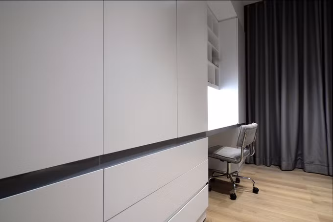 Nhà méo 6 cạnh có phong cách tối giản ở TP HCM