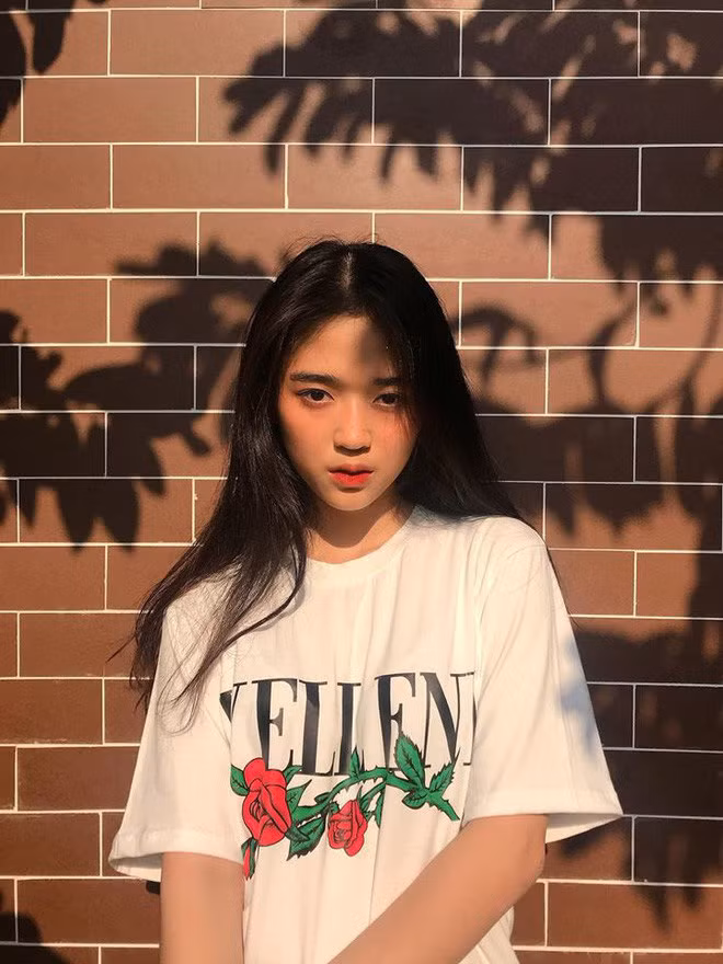 Hội gái xinh mới 17 tuổi đã nổi tiếng rần rần: Toàn cực phẩm học đường, có người được báo Trung ca ngợi với loạt mỹ từ - Ảnh 14.