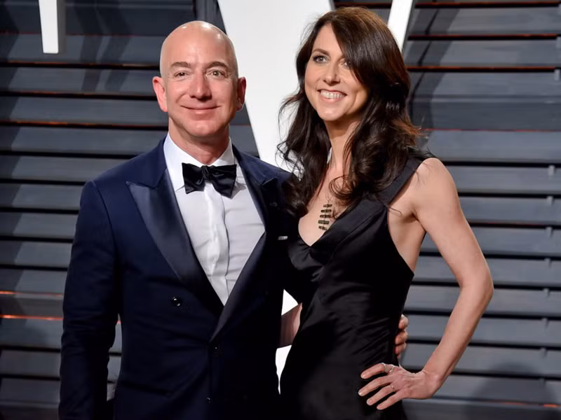 9 sự thật gây kinh ngạc về người giàu nhất thế giới jeff bezos hình 2 9 su that gay kinh ngac ve nguoi giau nhat the gioi jeff bezos hinh 2