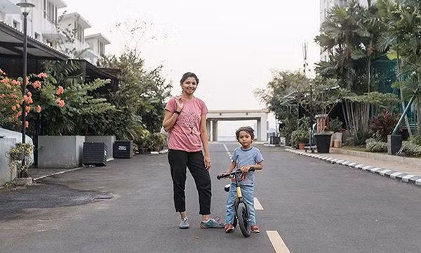Ngỡ ngàng ngôi làng toàn biệt thự chục tỷ xây trên nóc tòa nhà cao tầng ảnh 6 ngo ngang ngoi lang toan biet thu chuc ty xay tren noc toa nha cao tang - 8