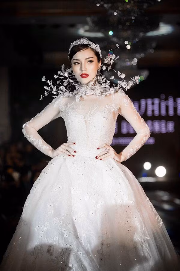 Hoa hậu Việt Nam khó lấy chồng đại gia hơn các Á hậu?-15
