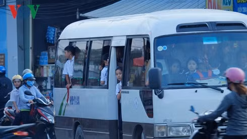 đồng nai: xe hết niên hạn, hết đăng kiểm thành xe đưa rước hình 3 dong nai: xe het nien han, het dang kiem thanh xe dua ruoc hinh 3