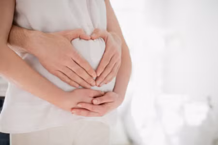 Xôn xao sau tin nhắn mang thai