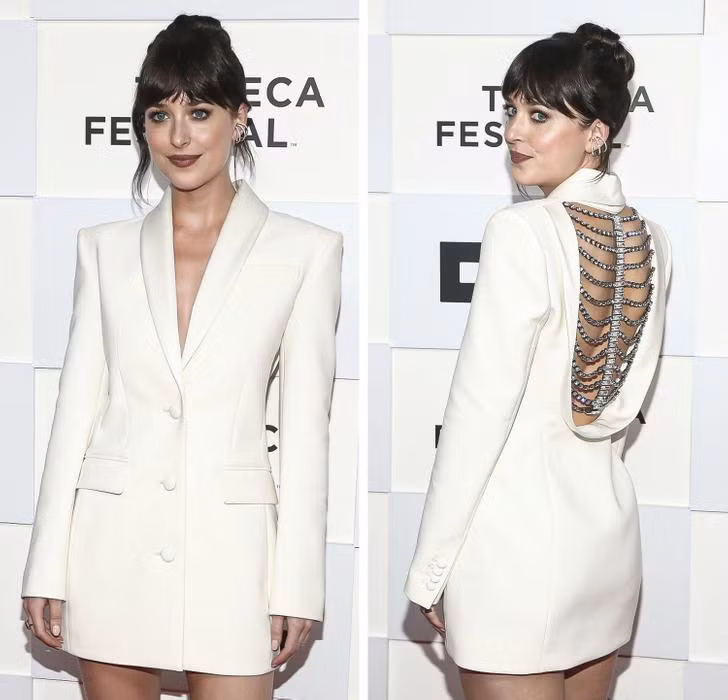 Dakota Johnson