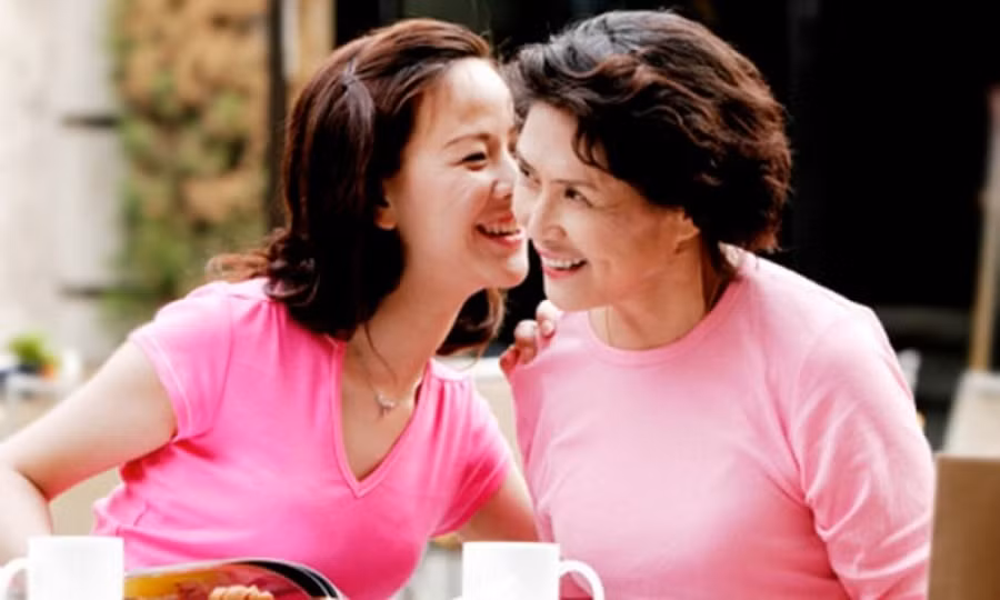 Chỉ cần áp dụng 3 nguyên tắc này, nàng dâu được mẹ chồng bênh hơn cả con trai