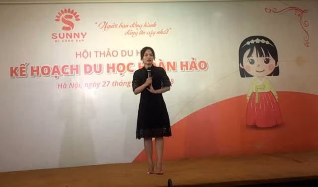 bà Trần Thị Hồng Nhung - Giám đốc Trung tâm tư vấn du học Sunny bà Trần Thị Hồng Nhung - Giám đốc Trung tâm tư vấn du học Sunny