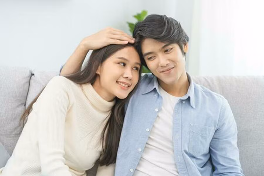 Sống xa người bạn đời lãng mạn là giải pháp mà phụ nữ có thể tránh được việc chăm sóc và nội trợ theo giới tính mà họ thường làm. (Ảnh: ITN).