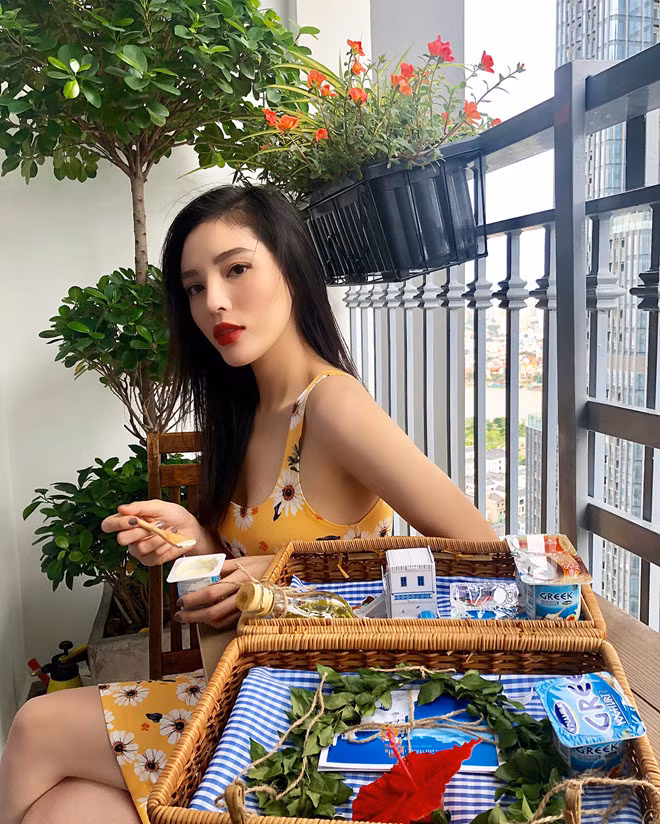 Mon qua dam chat Hy Lap ‘don tim’ Ky Duyen, Phuong Ly va cac sao nu hinh anh 3