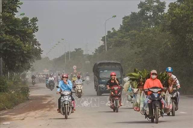 Không khí Hà Nội ô nhiễm ở mức nghiêm trọng - 5