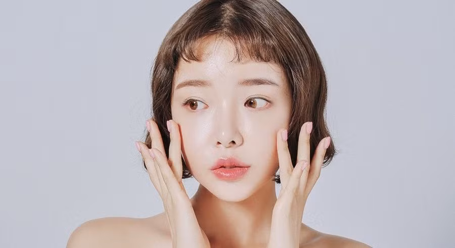 Bí quyết rửa mặt không bị khô, bong tróc da trong thời tiết giao mùa ảnh 5 Bi quyet rua mat khong bi kho, bong troc da vao mua thu nay hinh anh 6